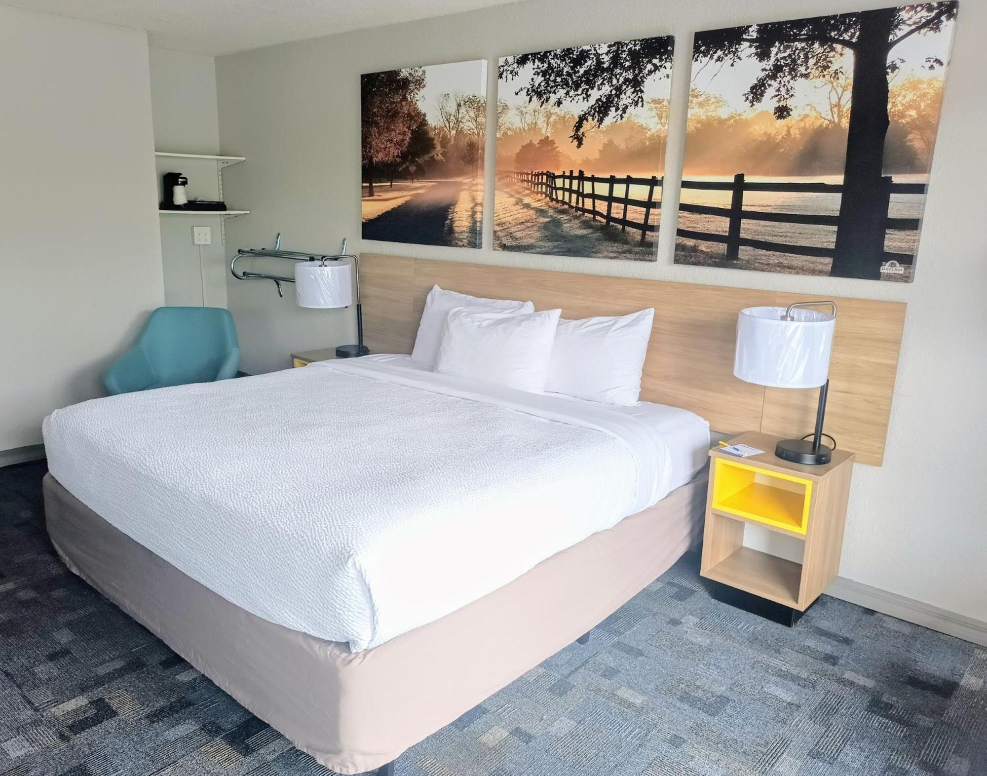 Days Inn By Wyndham Wildwood I-75 Экстерьер фото