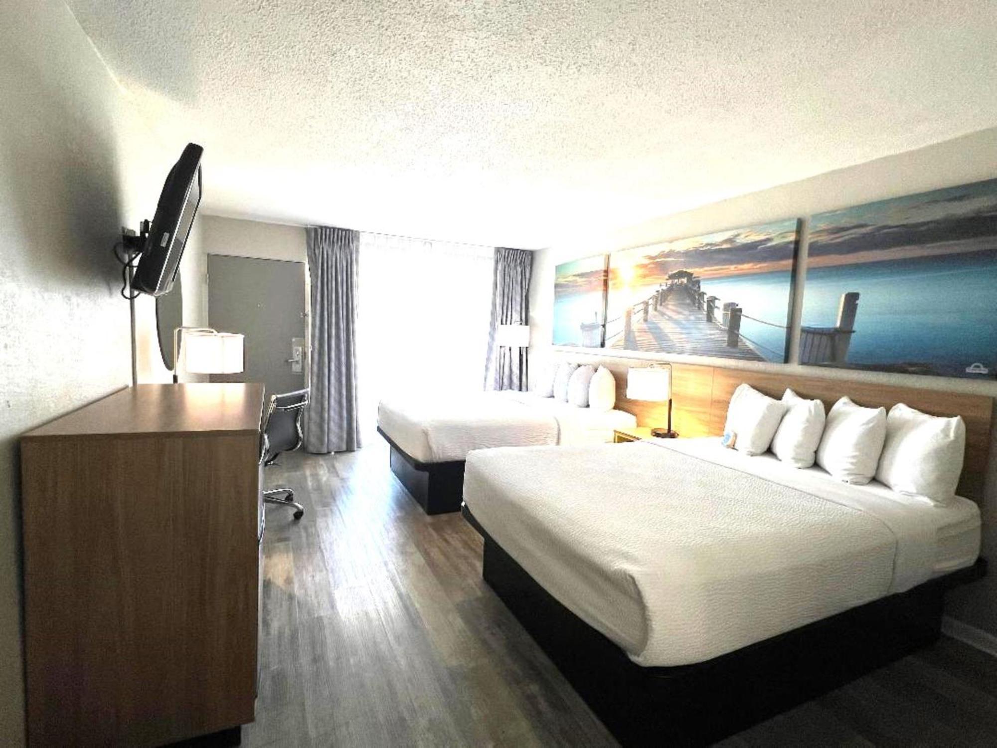 Days Inn By Wyndham Wildwood I-75 Экстерьер фото