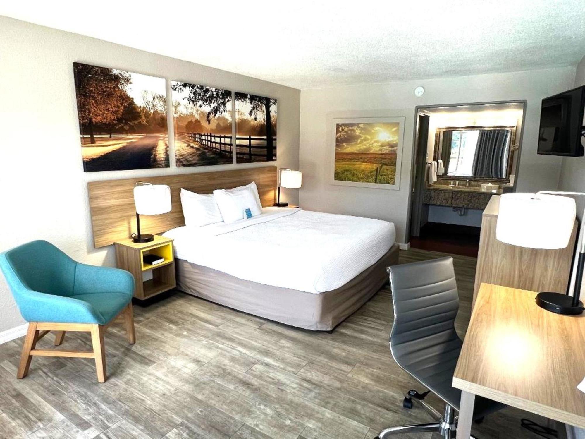 Days Inn By Wyndham Wildwood I-75 Экстерьер фото